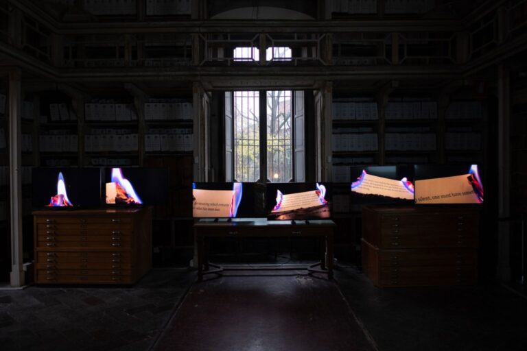 Ali Kazma, Written, 2011 — video a 6 canali, loop infinito