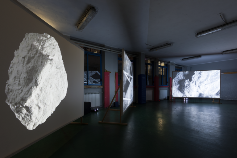 Thadeusz Tischbein, Atlas of the wounded buildings, 2016 — sculptures and HD video