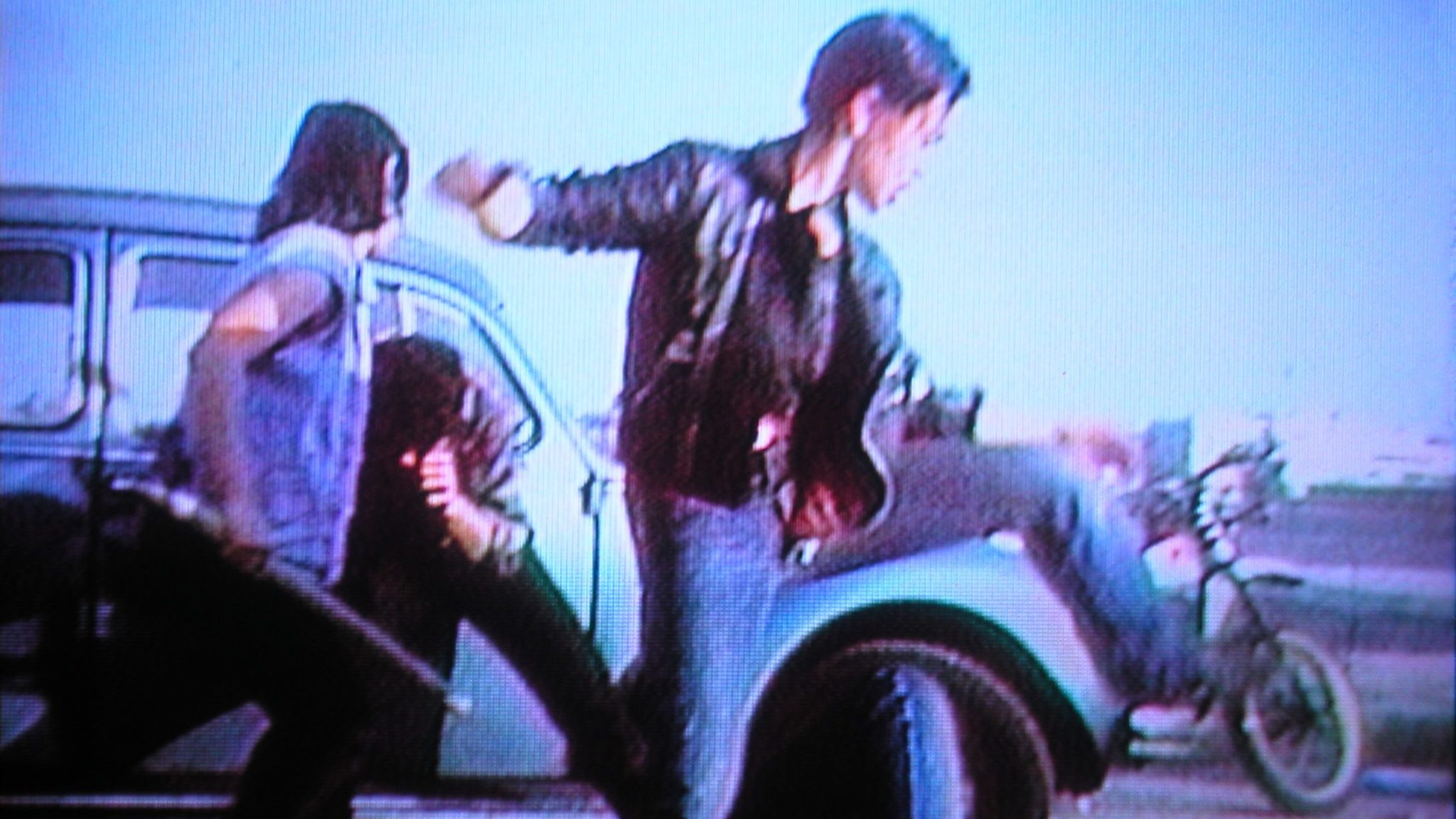 Hito Steyerl, November, 2004 — Betacam SP, colore, suono