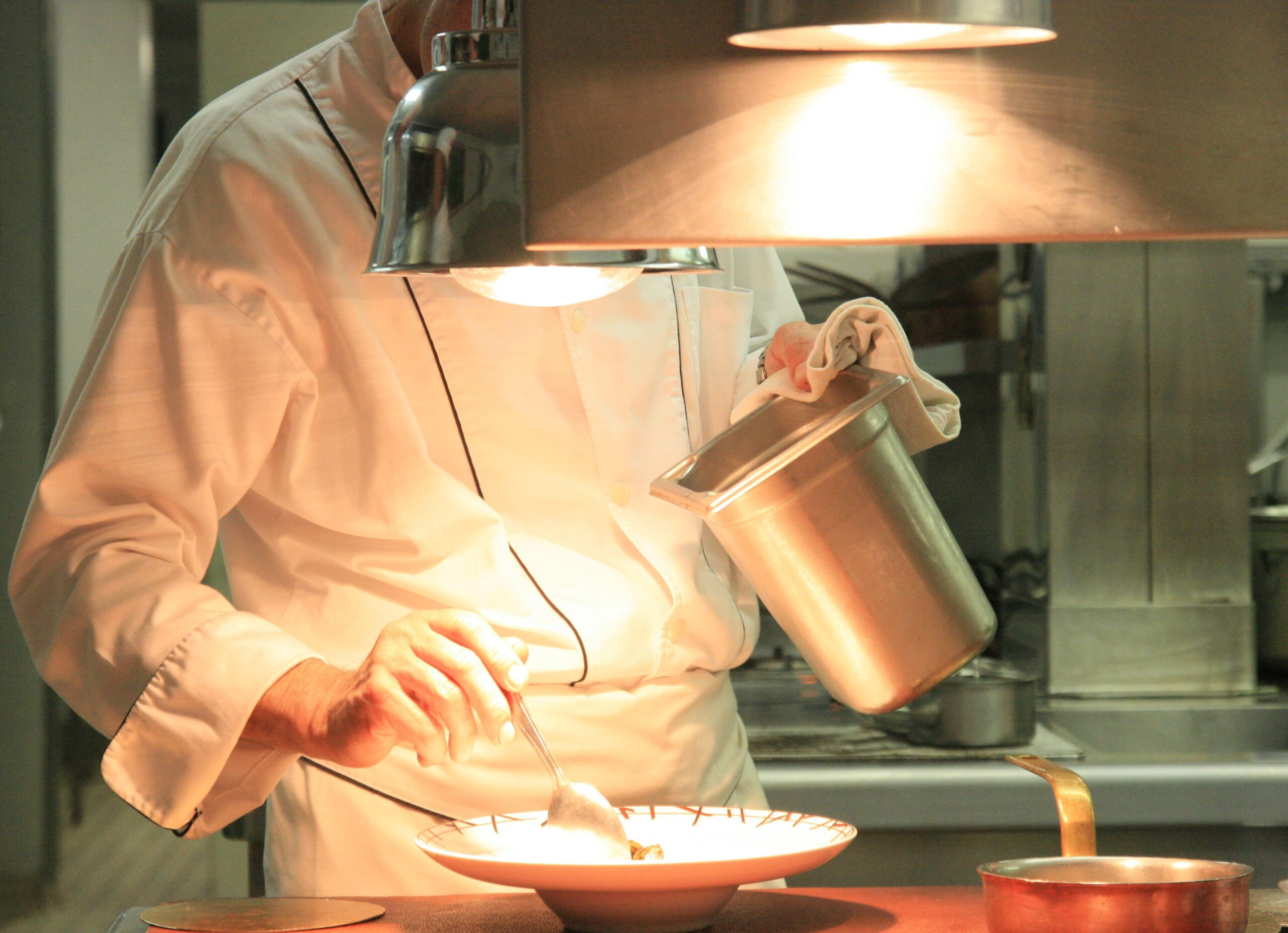 Ali Kazma, Cuisine, 2010 — video HD from Obstructions series