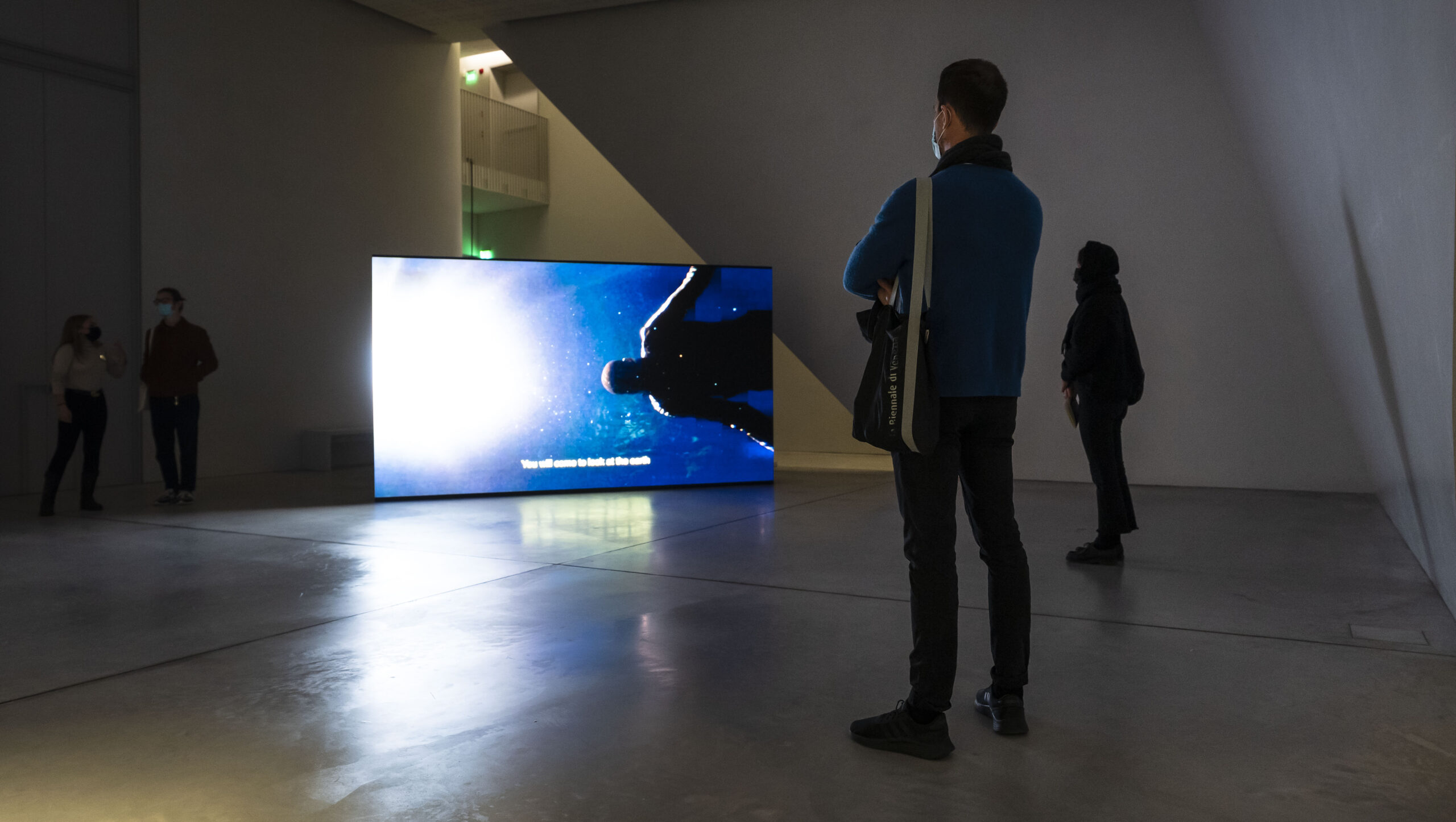 Enrique Ramirez, L’homme sans image, 2020 — 2K video, stereo, color
